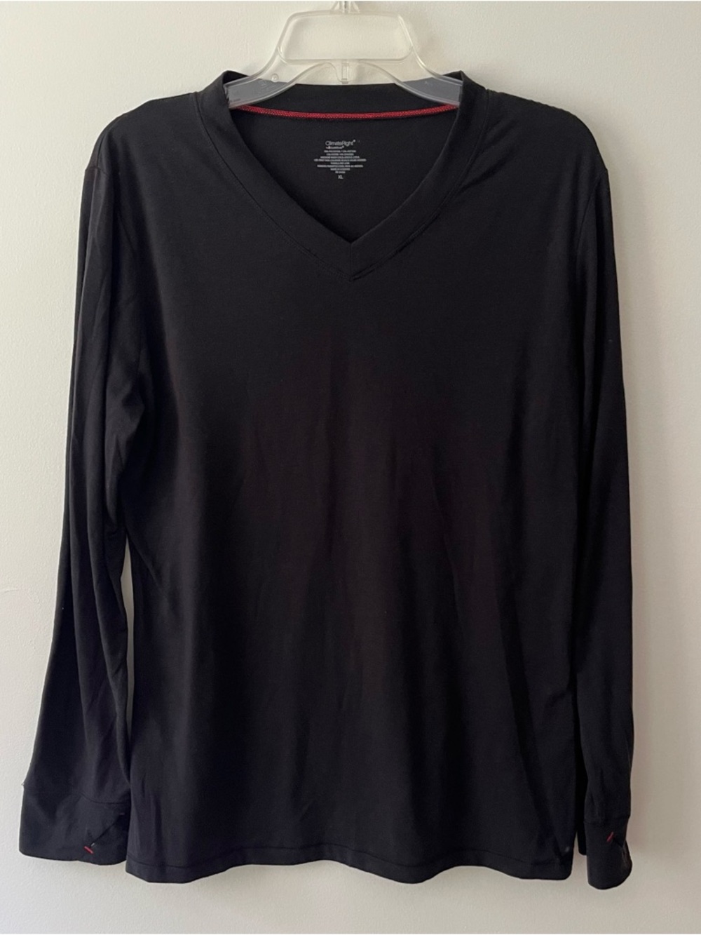 Cuddl Duds ClimateRight Long Sleeve Base Layer Shirt XL Black Women's V-Neck
